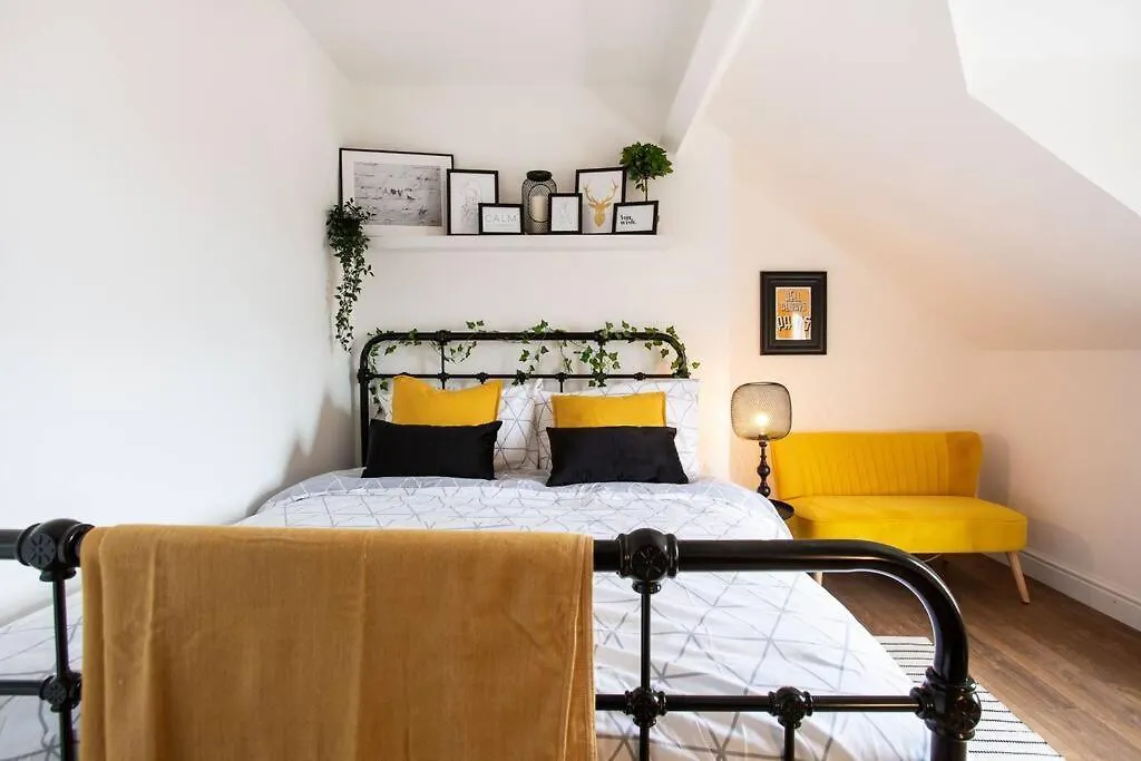 Luxurious 4-Bed Townhouse In The Heart Of Belfast Villa United Kingdom