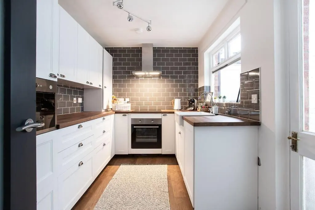 Holiday home Luxurious 4-Bed Townhouse In The Heart Of Belfast Villa